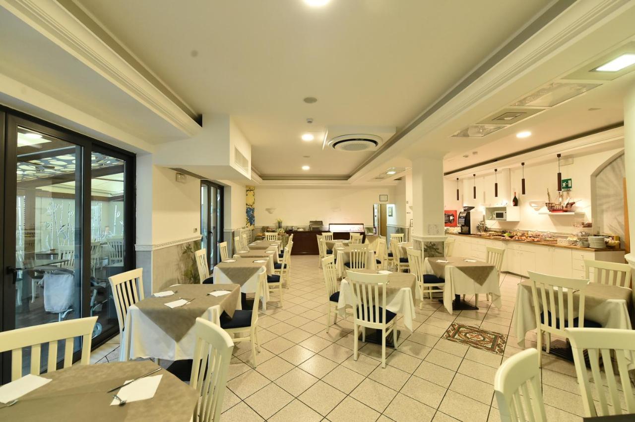 Hotel Okinawa 3*
